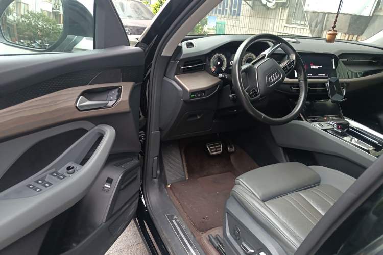 Used Audi Q6 2023 45 TFSI quattro Qiyun Edition Yulin Package
