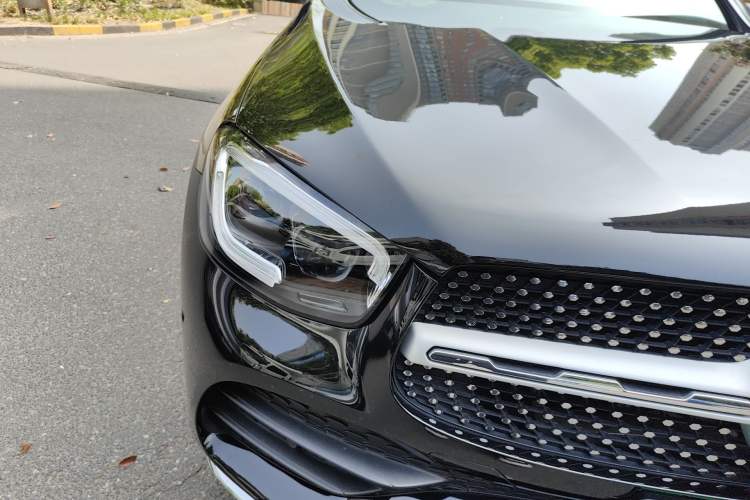 Used Mercedes-Benz GLC 2021 GLC 300 L 4MATIC Luxury Model Right Front Headlight