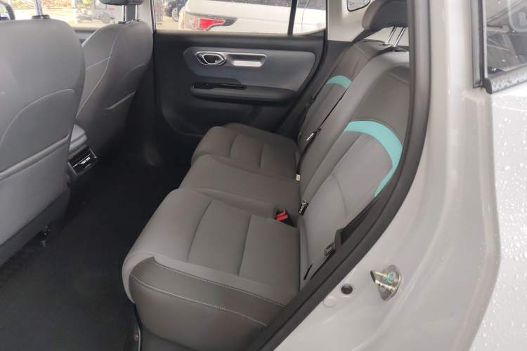 Used AION Y 2023 Plus 510 Enjoy Edition
