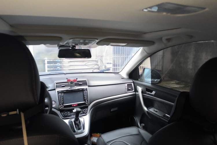 Used Haval H6 2015 Sport Edition 1.5T Automatic Two-Wheel Drive Luxury Model