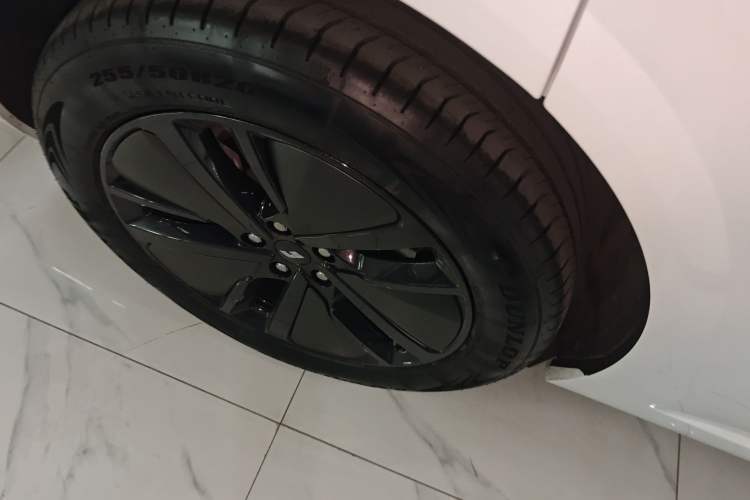 Used Li Auto L6 2024 Pro Model Right Rear Wheel Hub