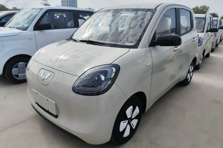 Used Wuling Hongguang MINIEV 2025 Four-Door Version Advanced Edition