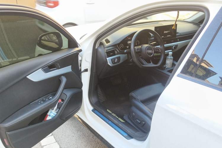 Used Audi A4L 2022 40 TFSI Luxury Dynamic Model