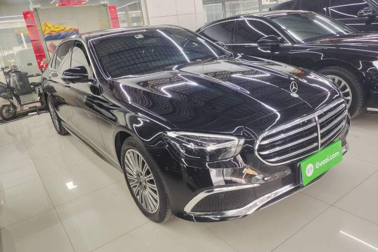 Used Mercedes-Benz E-Class 2023 Restyled E 300 L Sport Luxury Edition Front Right 45 Deg