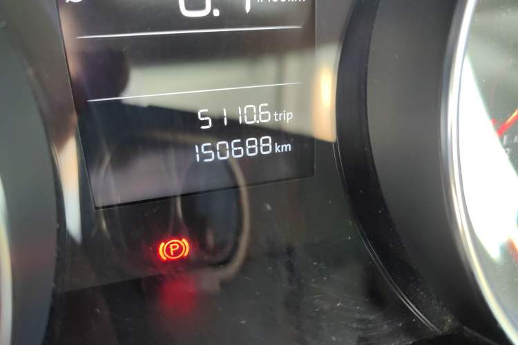 Used Volkswagen Golf 2014 1.6L Manual Fashion Edition