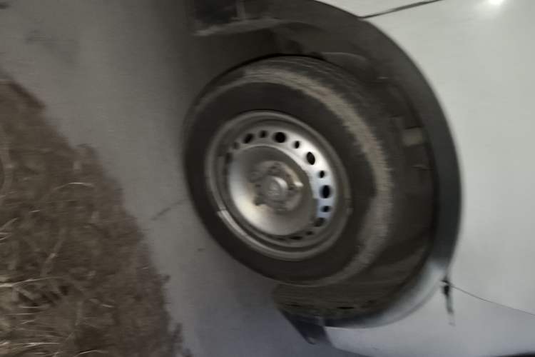 Used SAIC MAXUS EV30 2021 Pure Electric Smart Logistics Expert with Long Wheelbase—CATL
