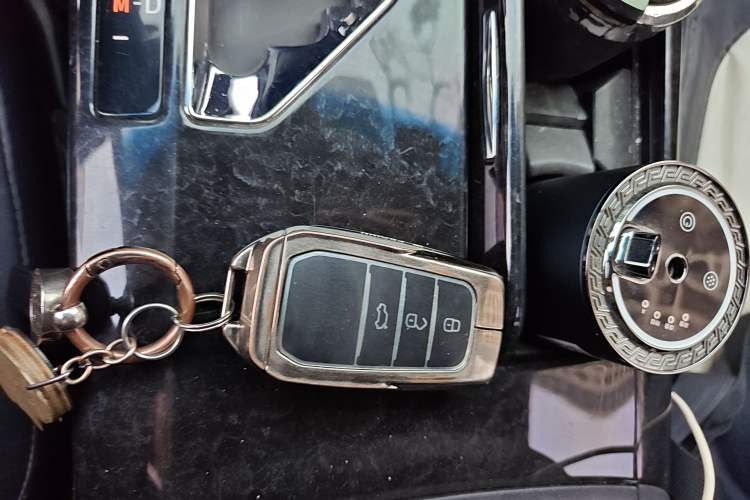 Used Toyota Crown 2018 2.0T Fashion Edition