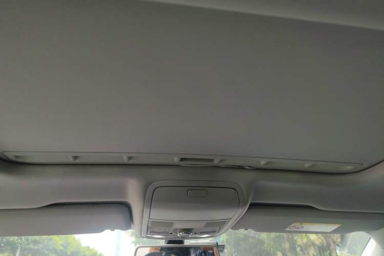 Used Volkswagen Passat 2017 330TSI DSG Luxury Edition
