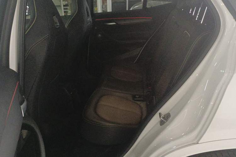 Used BMW X2 2023 sDrive 25i Shining Edition
