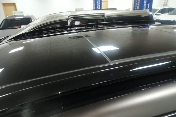 Used Volkswagen Teramont 2025 Tiguan Pro 450TSI Four-Wheel Drive Summit Edition Roof