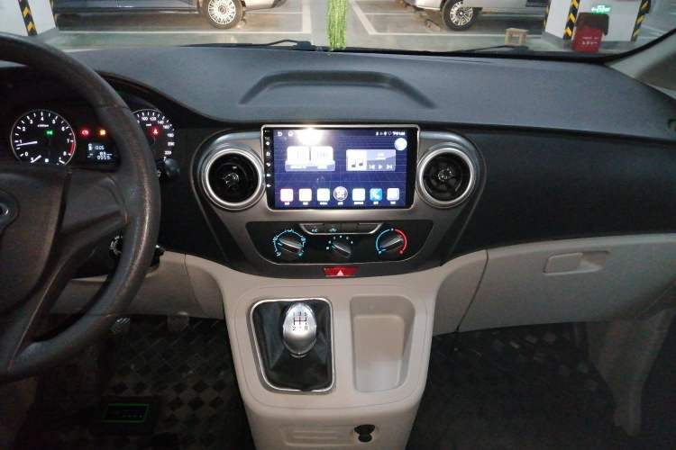 Used JAC Refine M3 2023 PLUS 1.8L 7/8-seater Elite Edition