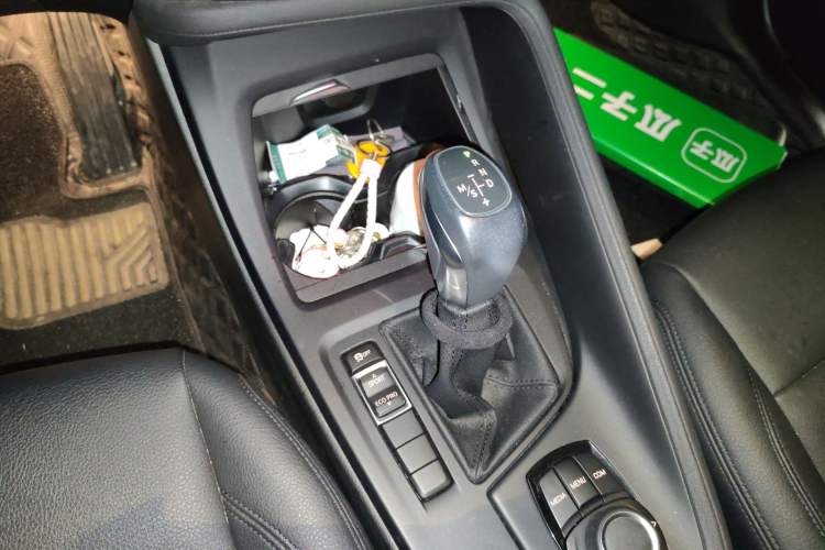 Used BMW X1 2018 sDrive20Li Leading Model Gear Lever