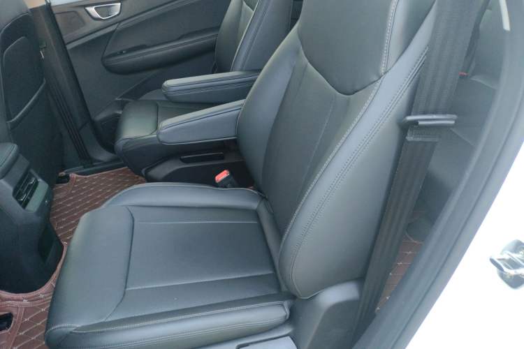 Used Wuling Jiachen 2022 1.5T CVT Smart Luxury Version
