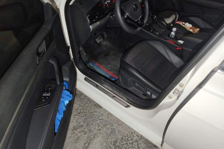 Used Volkswagen Lavida 2021 1.5L Automatic Comfort Edition
