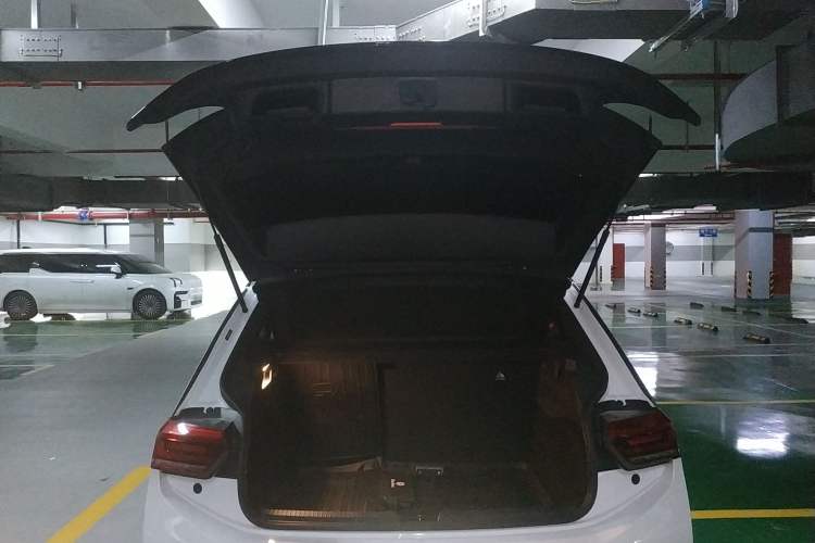 Used Volkswagen ID.3 2025 Revised Version Smart Edition Purely Intelligent Enjoyment Version Trunk