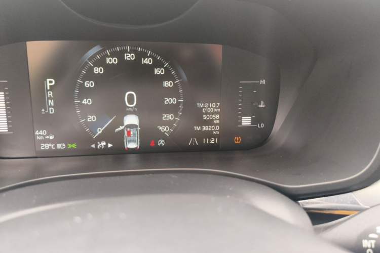 Used Volvo XC60 2021 T5 4x4 Smart Luxury Edition