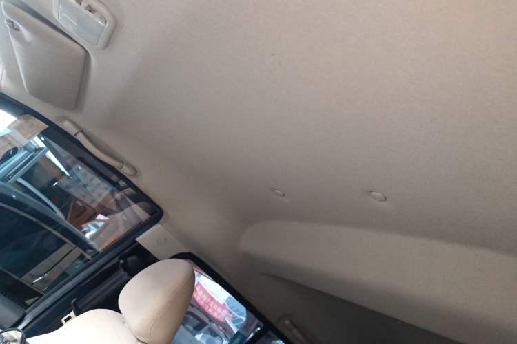 Used FORTHING Lingzhi 2023 M5L 1.6L Base Model 7 Seats