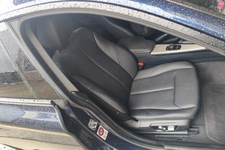 Used BMW 3 Series GT 2016 320i Fashion Model