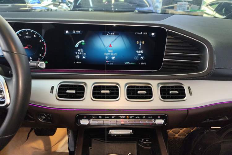 Used Mercedes-Benz GLE 2023 GLE 350 4MATIC Dynamic Edition Audio And AC Panel