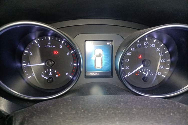 Used Haval H6 Coupe 2016 Blue Label 1.5T Manual Two-Wheel Drive Urban Model