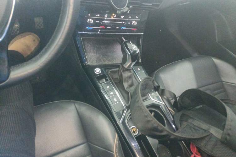 Used Volkswagen Passat 2021 330TSI Elite Edition
