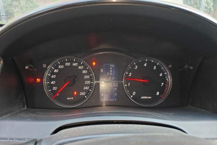 Used Toyota Reiz 2007 2.5S Leather Sunroof Version
