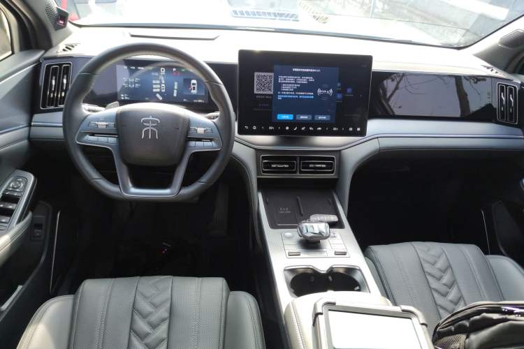 Used BYD Song L DM-i 2025 Intelligent Driving Version 160 km Beyond-Range Type