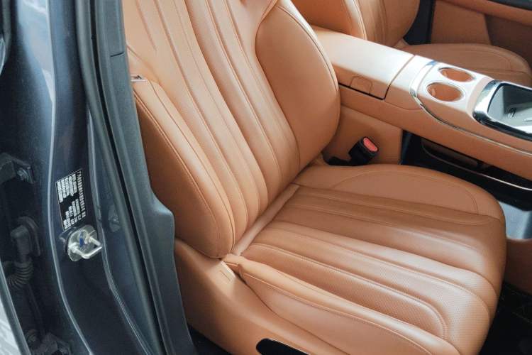 Used AION V 2024 Aion Tyrannosaurus 650 LiDAR Edition