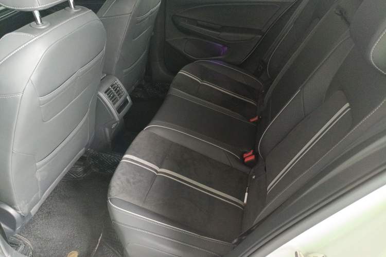 Used Volkswagen Golf 2021 280TSI DSG R-Line
