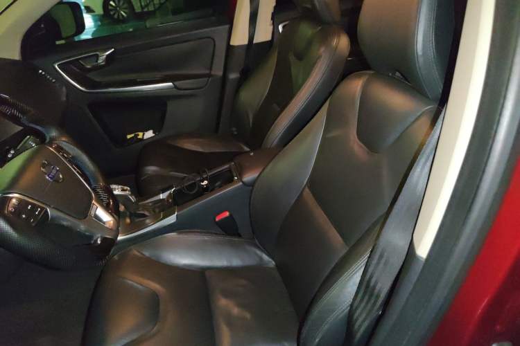 Used Volvo XC60 2011 T6 AWD Zhiya Edition
