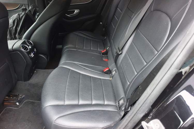 Used Mercedes-Benz GLC 2016 GLC 300 4MATIC Dynamic Model