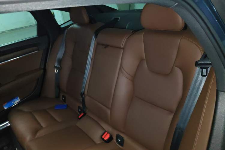 Used Volvo S90 2022 B5 Zhiyuan Luxury Edition Left Rear Seat