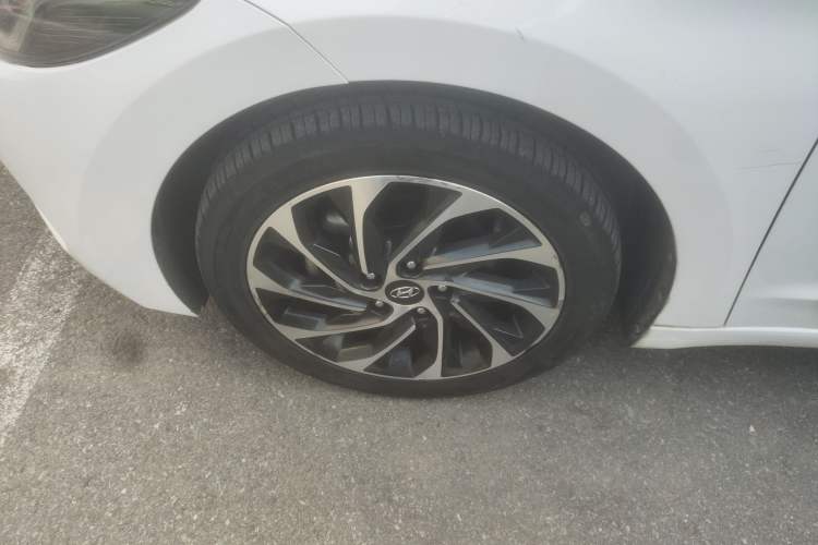 Used Hyundai Elantra (6th Generation / Lingdong) 2020 1.5L CVT Smart & Stylish – Elite Version