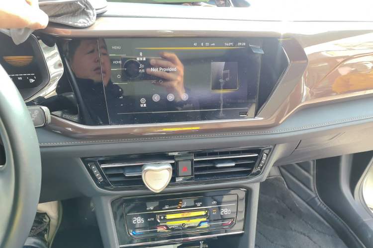 Used Volkswagen Tharu 2022 280TSI Two-Wheel Drive Comfort Edition