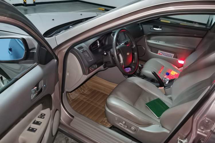 Used Chevrolet Epica 2013 1.8 SX Luxury Edition MT
