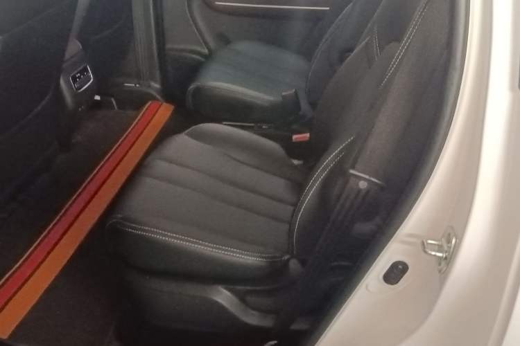 Used GAC Trumpchi M6 2023 PRO 270T DCT Elite Edition Left Rear Seat
