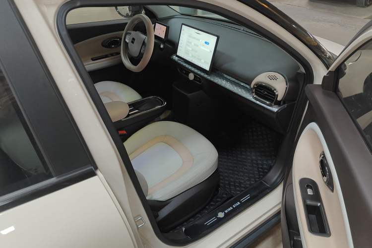 Used JAC Yiwei 3 2023 505km Pro
