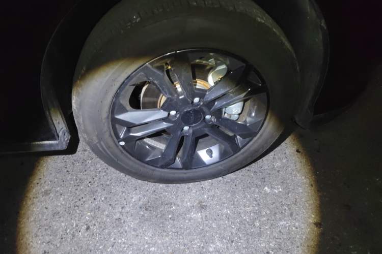 Used Dongfeng Aeolus Yixuan 2025 1.5L Automatic Luxury Version