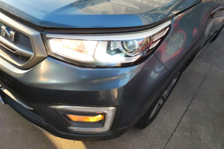 Used CHANGAN CS55 2017 1.5T Automatic Colorful Edition
