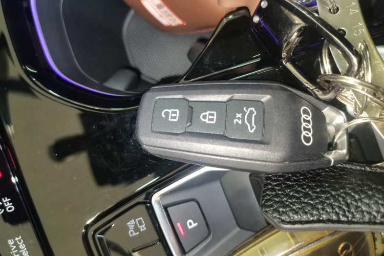 Used Audi A5L 2026 2.0T Sport
