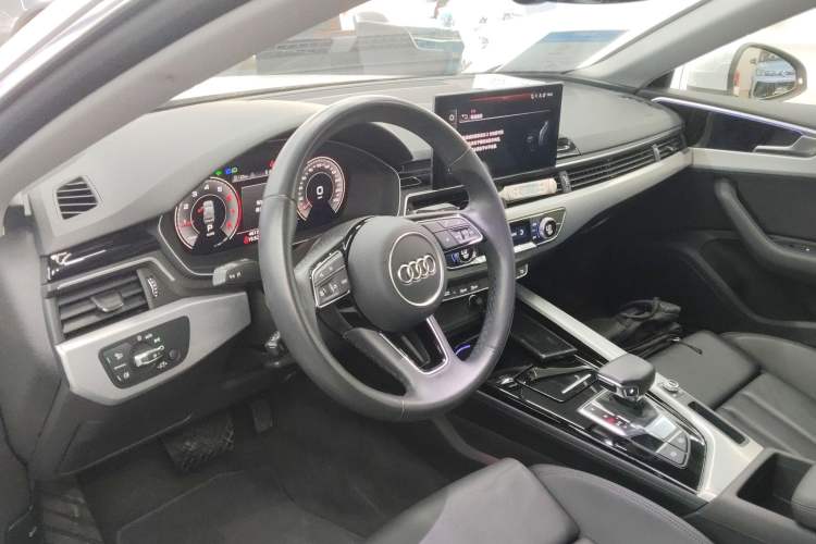 Used Audi A5 2024 Sportback 40 TFSI Fashionable and Dynamic Model