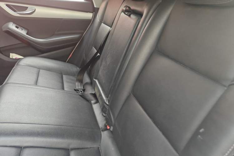 Used Zotye SR7 2016 1.5T CVT Cube Road Edition China V Standard
