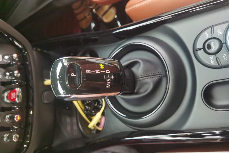 Used MINI Clubman 2022 Facelift 1.5T COOPER Connoisseur