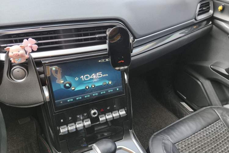 Used Haval F5 2019 National Trend Edition 1.5T i-Trend China V Standard Audio And AC Panel