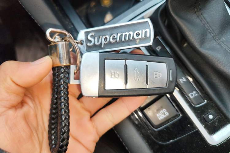 Used Sinotruk VGV U70 2020 1.5T Automatic Smart Enjoyment Elite Navigation Version – 6 Seats
