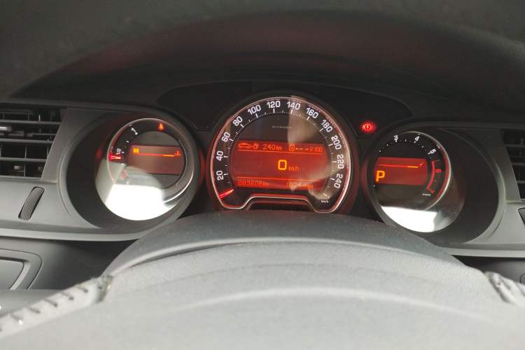 Used Citroen C5 2010 2.3L Automatic ZunYa Trim
