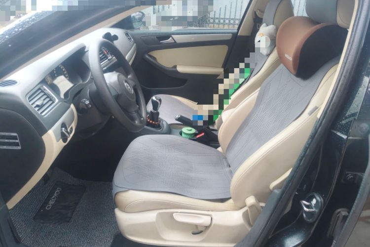 Used Volkswagen Sagitar 2012 1.6L Manual Comfort Model Left Front Seat