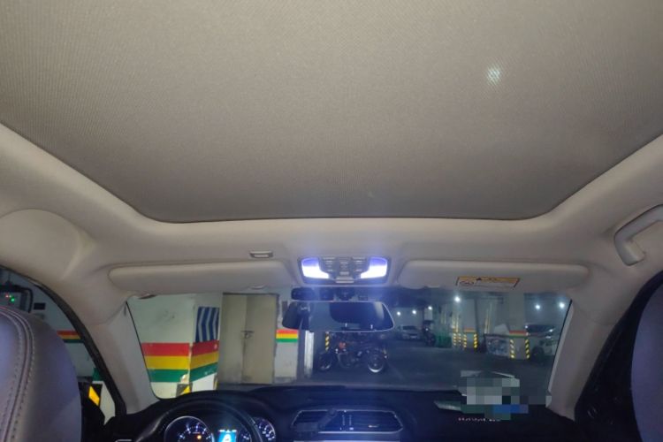 Used Haval H6 Coupe 2017 Blue Label 2.0T Automatic Two-Wheel Drive Urban Model Headliner