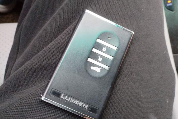 Used Luxgen Great 7 SUV 2013 Limited-Edition Sharp Edition 2.2T All-Wheel-Drive Prestige Model
