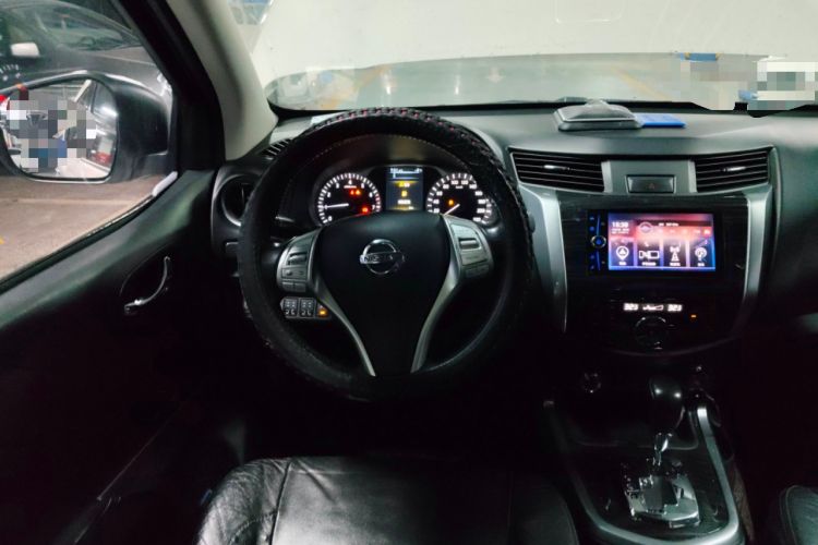 Used Nissan Terra 2018 2.5L Automatic 4x4 Flagship Edition Steering Wheel